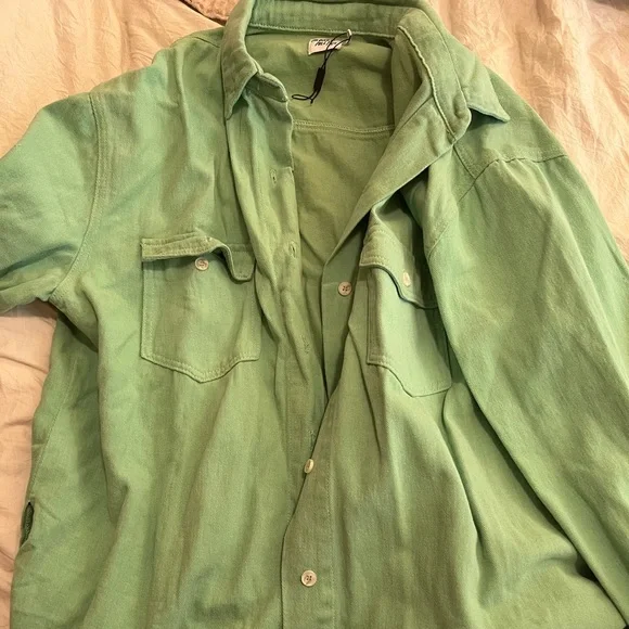 Light Green Button Down from Princess Polly - worn once - Picture 5 of 6